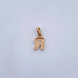 Dije Letra R 0.5gr / 1.4cm / Liso Oro Amarillo 18K $