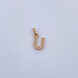 Dije Letra U 0.7gr / 1.5cm / Circones Blancos Oro Amarillo 18K $