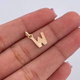 Dije Letra W 0.7gr / 1.4cm / Liso Oro Amarillo 18K $