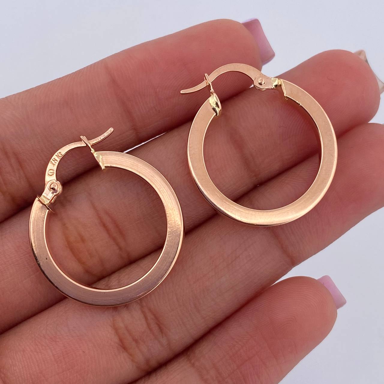 Candongas Diani 2.4gr / 2.5cm / Lisas Oro Rosa 18K $