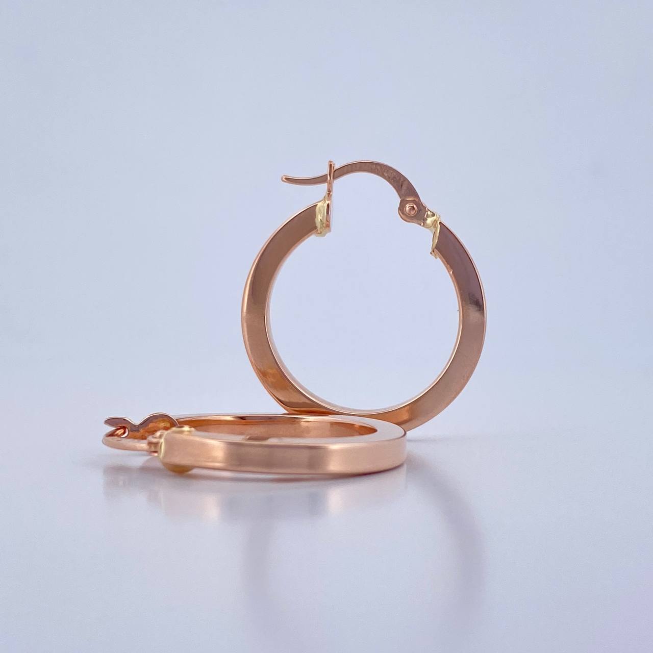 Candongas Diani 2.4gr / 2.5cm / Lisas Oro Rosa 18K $