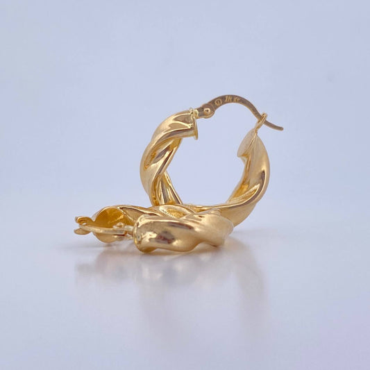 Candongas Cece 3.45gr / 2.2cm / Entorchadas Oro Amarillo 18K $