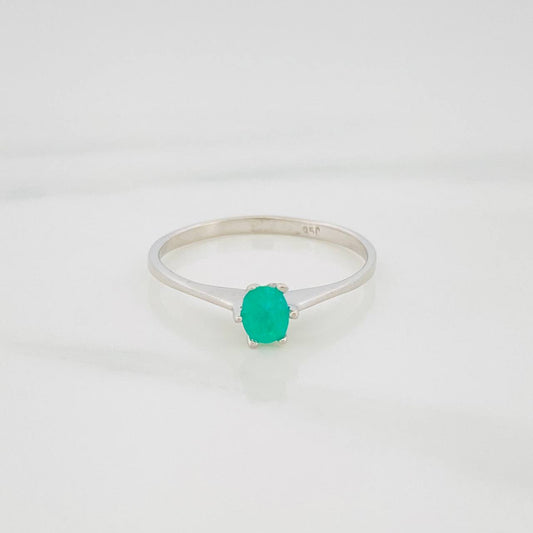 Anillo Solitario Esmeralda 23 Pts 0.95 g / T7 Plata 925