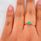 Anillo Solitario Esmeralda 23 Pts 0.95 g / T7 Plata 925