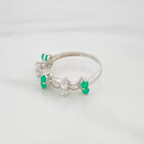 Anillo Infinito Zigzag Esmeralda 39Pts 1.95 g / T8 1/4 Plata 925