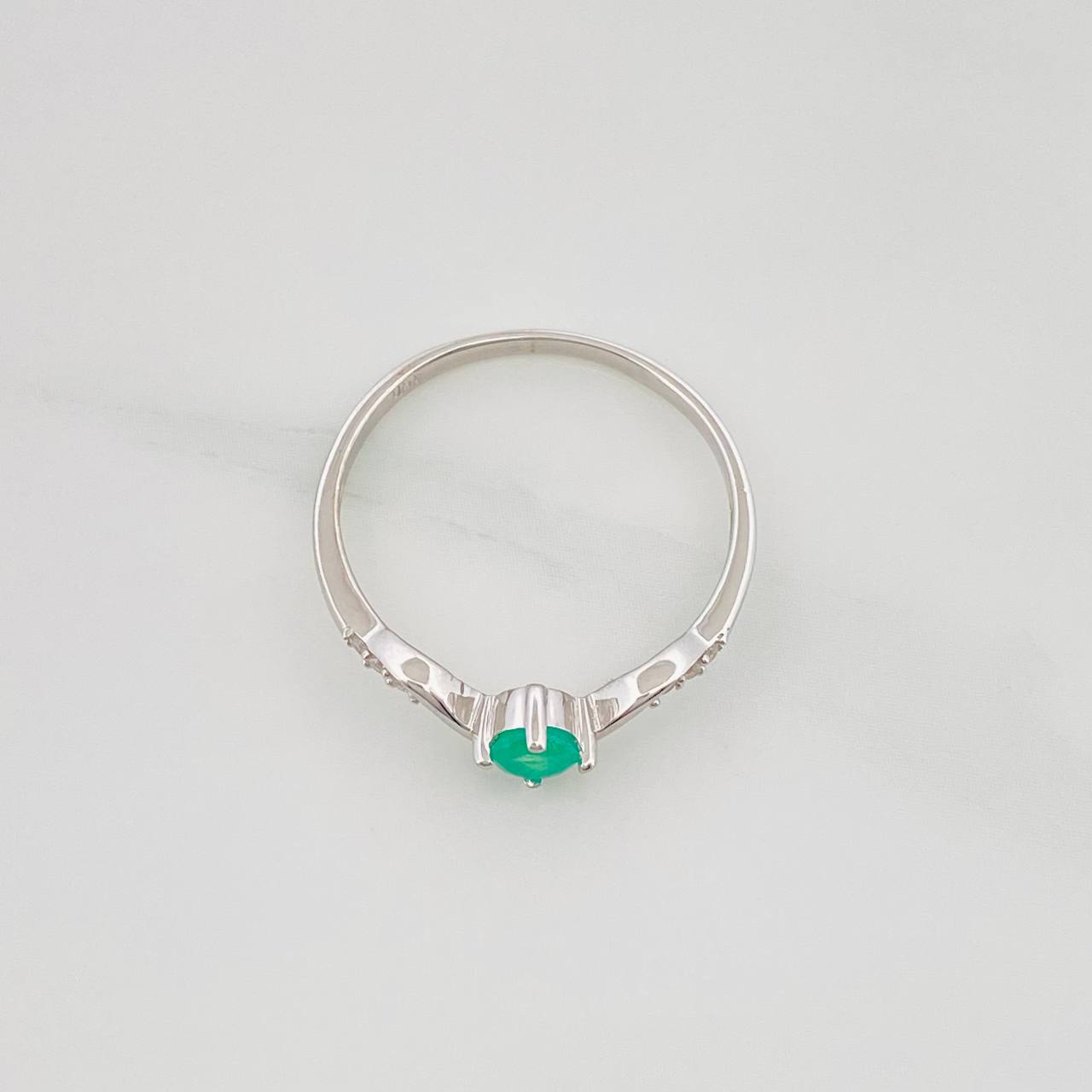 Anillo Solitario Churumbela Esmeralda 20Pts 1.15 g / T6 3/4 Plata 925