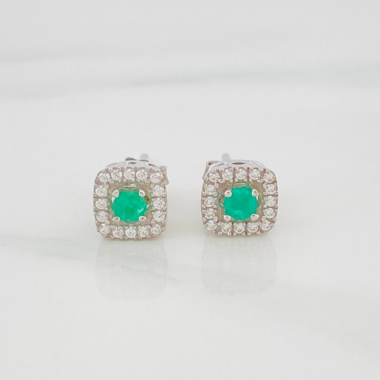 Topos Halo Cuadrado Esmeralda 22Pts 1.6 g / 6.09 mm Plata 925