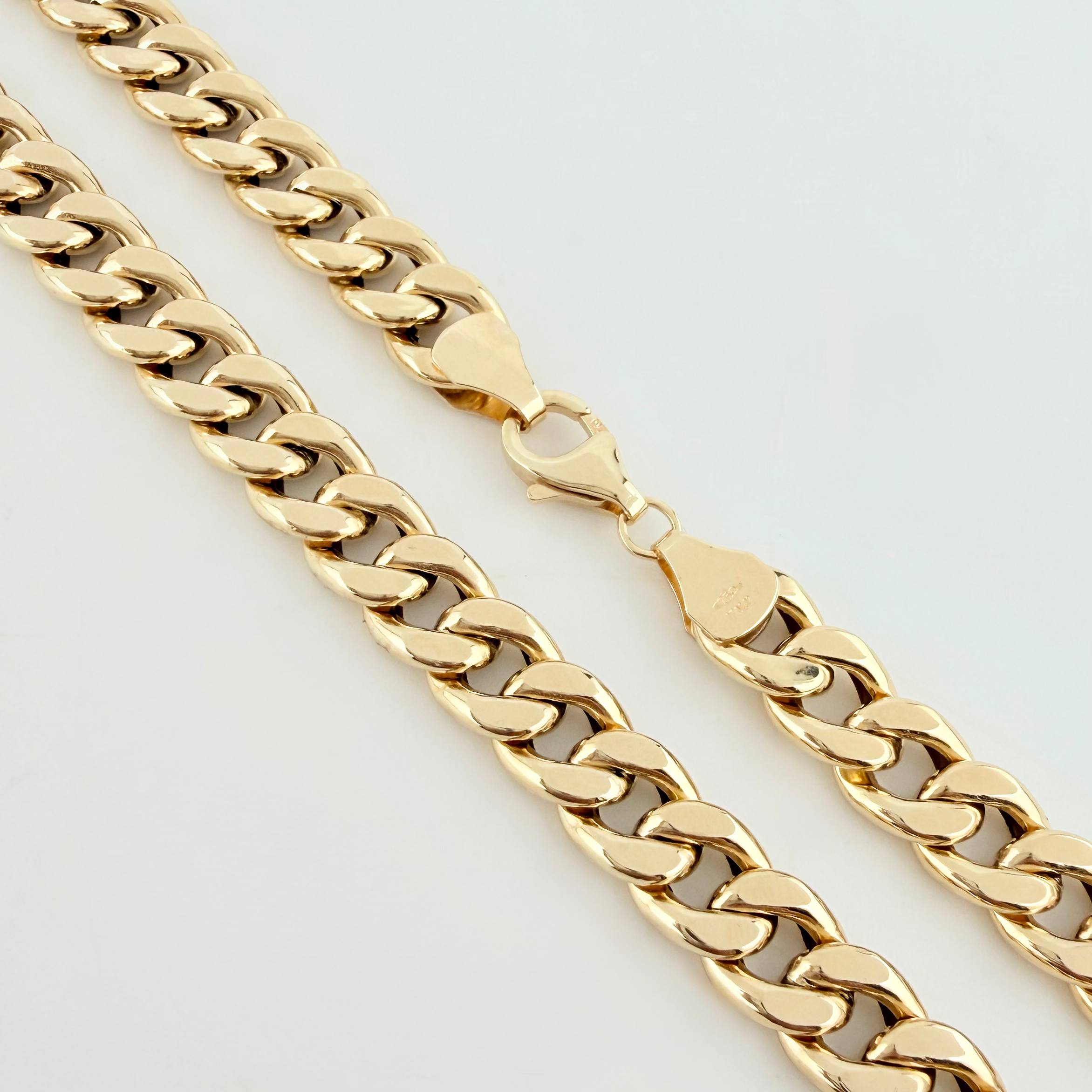 Cadena Cubana 14.1gr / 60cm / 7.25mm Oro Amarillo +1 18K (Oferta) *