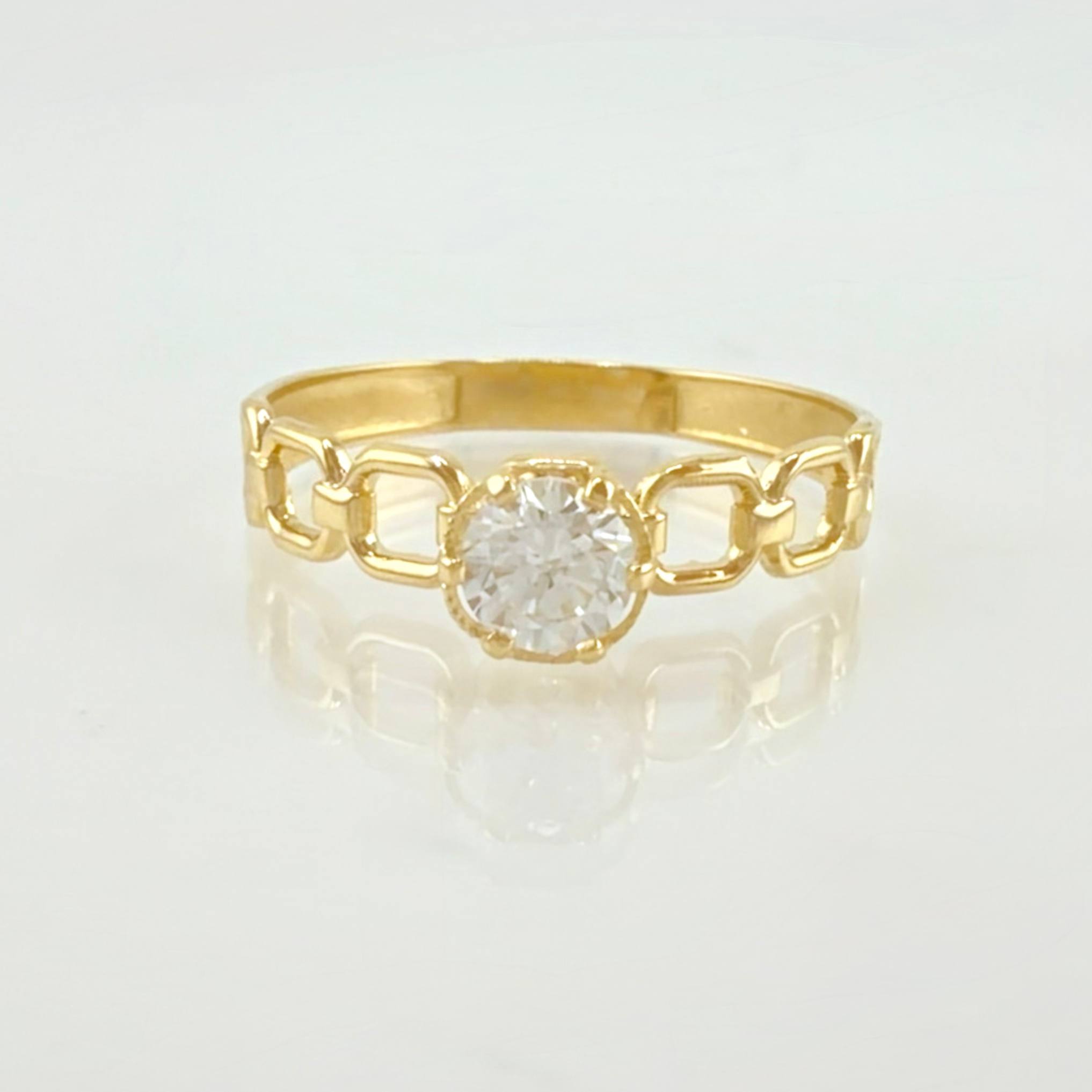Anillo Solitario Aro Seguido 1.6gr / T7 1/4 / Oro Amarillo 18K *