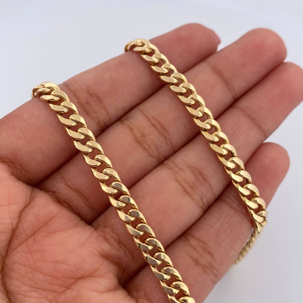 Cadena Cubana 18.55gr / 60cm / Oro Amarillo +1 18K $