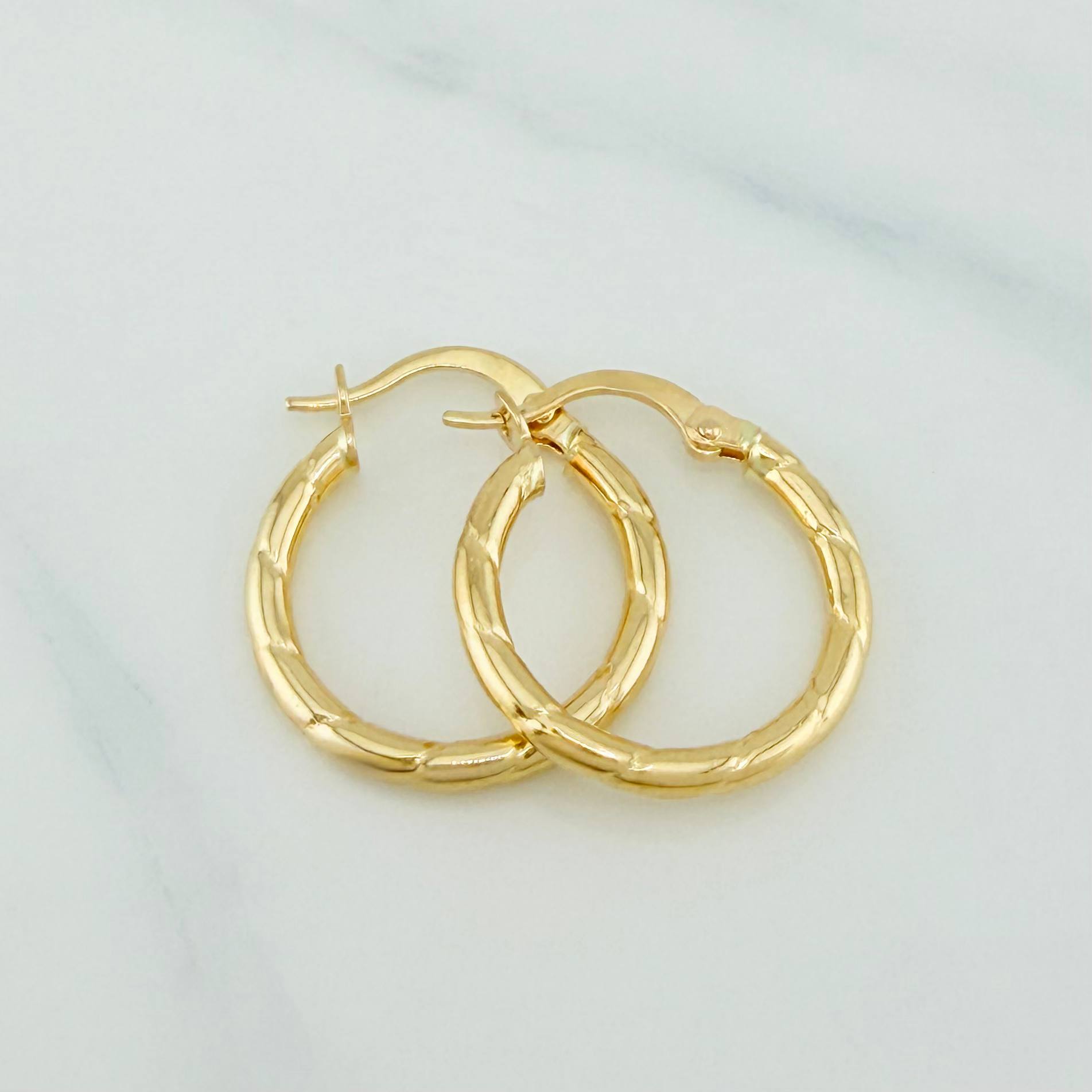 Candongas Paris 1.5 g / 2 cm Oro Amarillo 18K