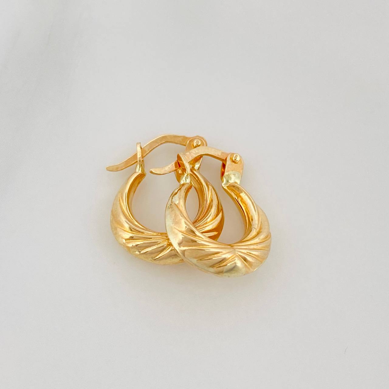 Candongas Mirilla 1.15 g / 1.5 cm Oro Amarillo 18K