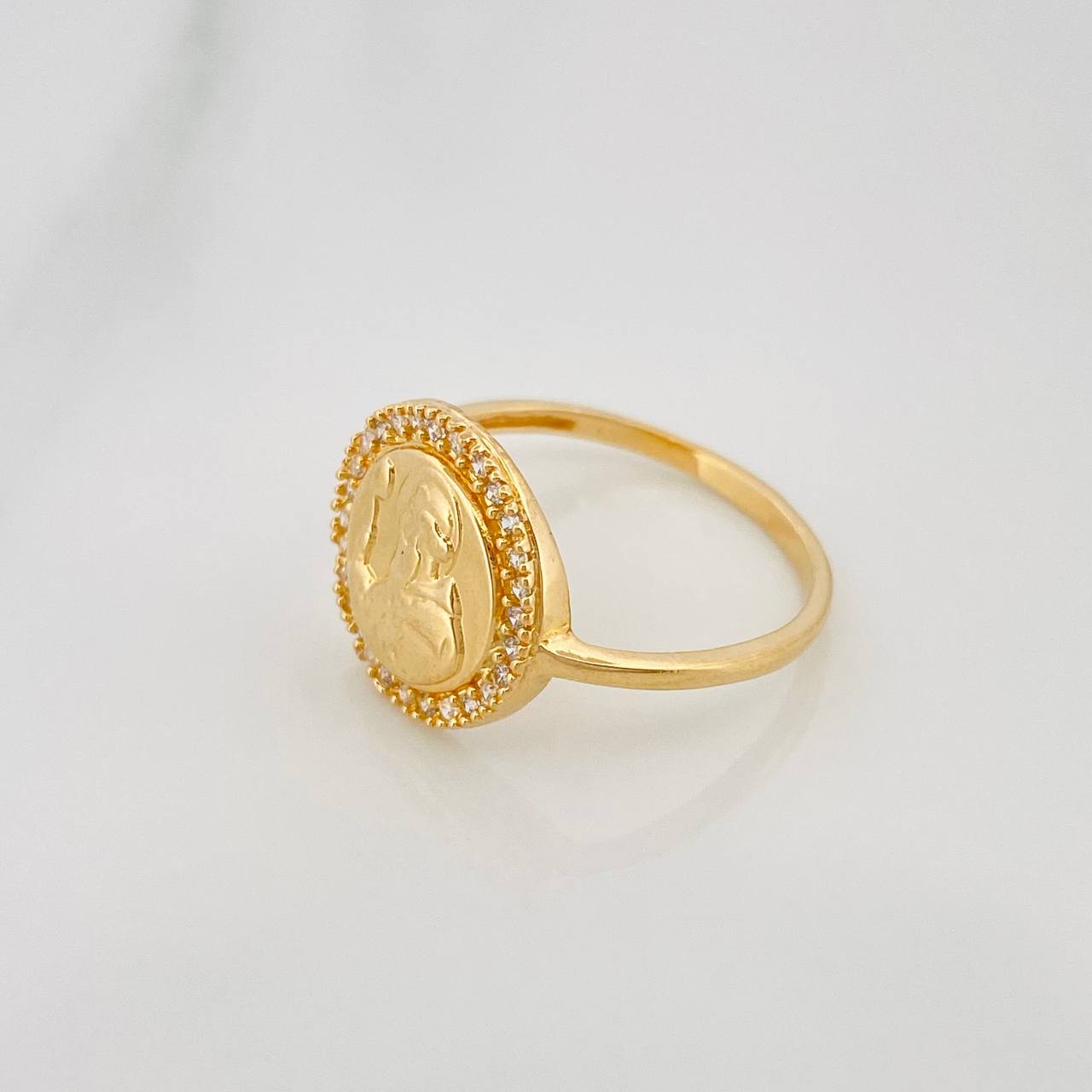 Anillo San Benito 2.1 g / T7 3/4 Oro Amarillo 18K