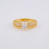 Anillo Solitario Lineas en V Tupido 2.85g / T8 1/4 Oro Amarillo 18K