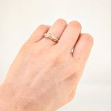 Anillo Solitario Lineas en V Tupido 2.65g / T6 1/2 Oro Amarillo 18K