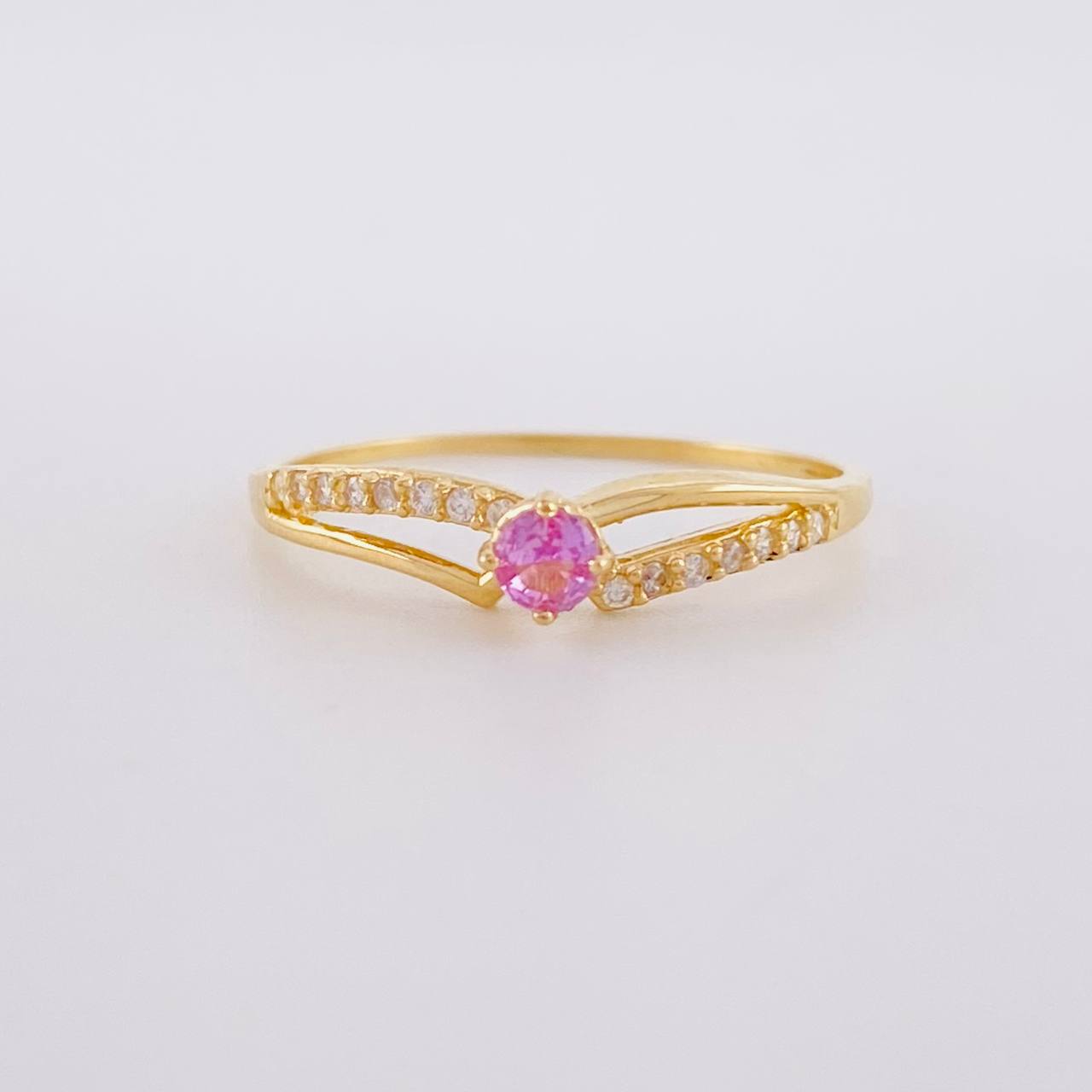 Anillo Solitario Entrelazado 1.05g / T5 Oro Amarillo 18K