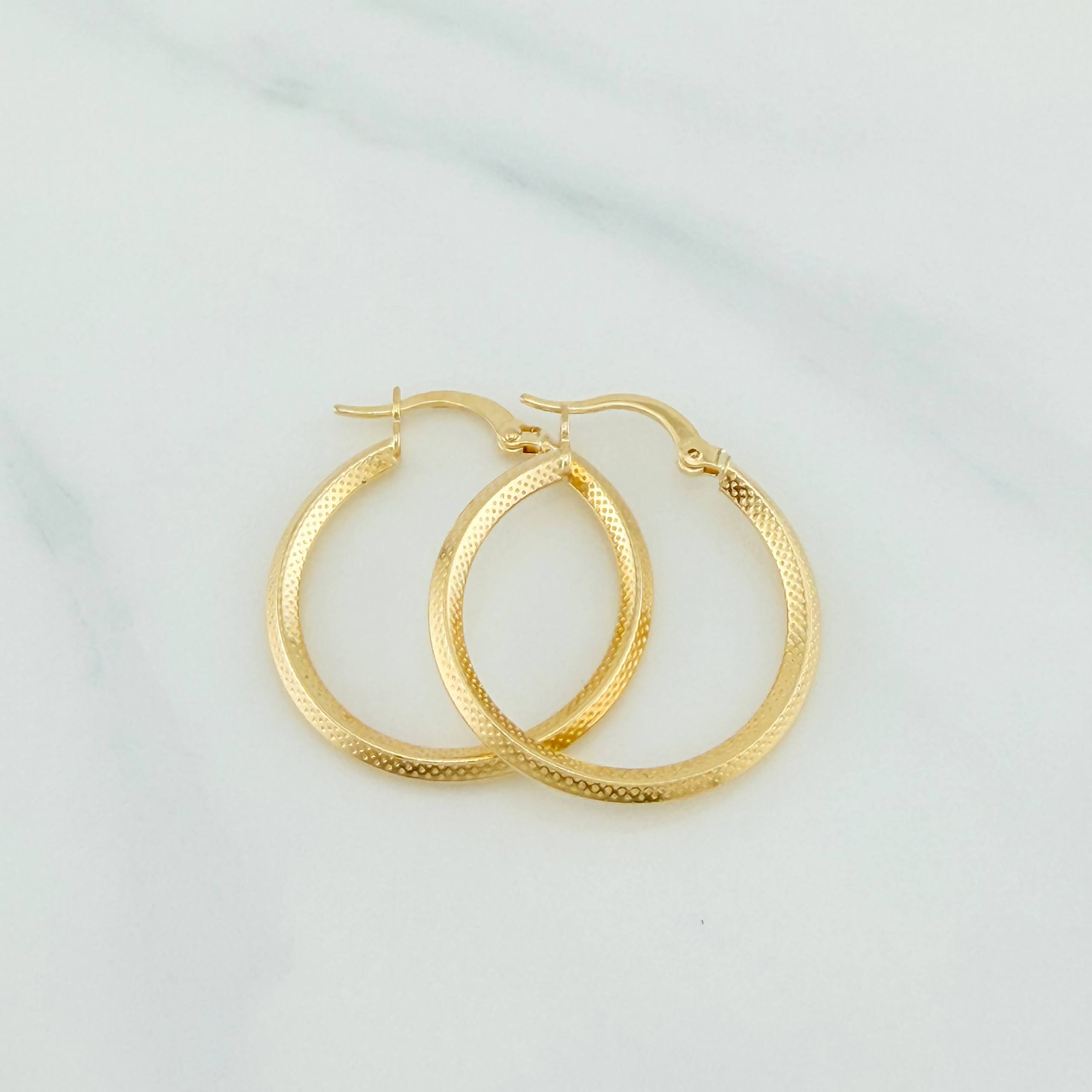 Candongas Clau 1.7 g / 2.5 cm Oro Amarillo 18K