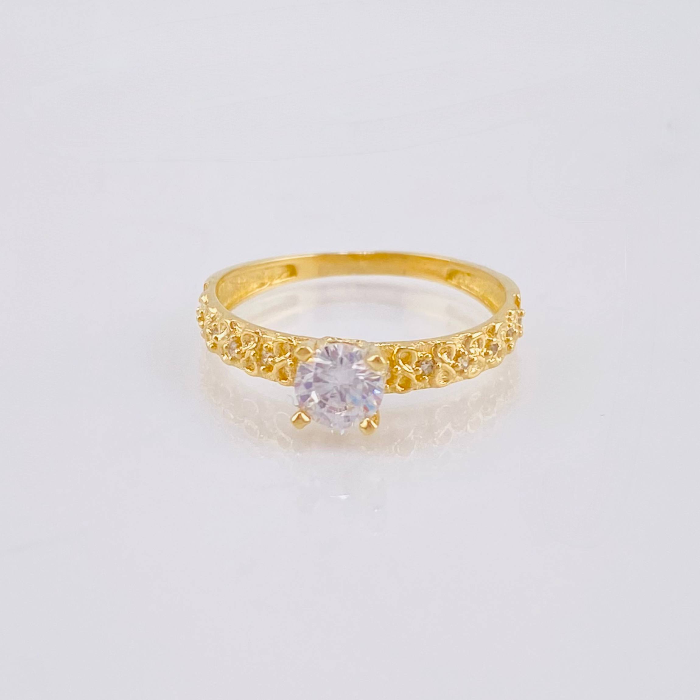 Anillo Solitario Infinitos 2.05gr / T7 1/4 / Oro Amarillo 18K *