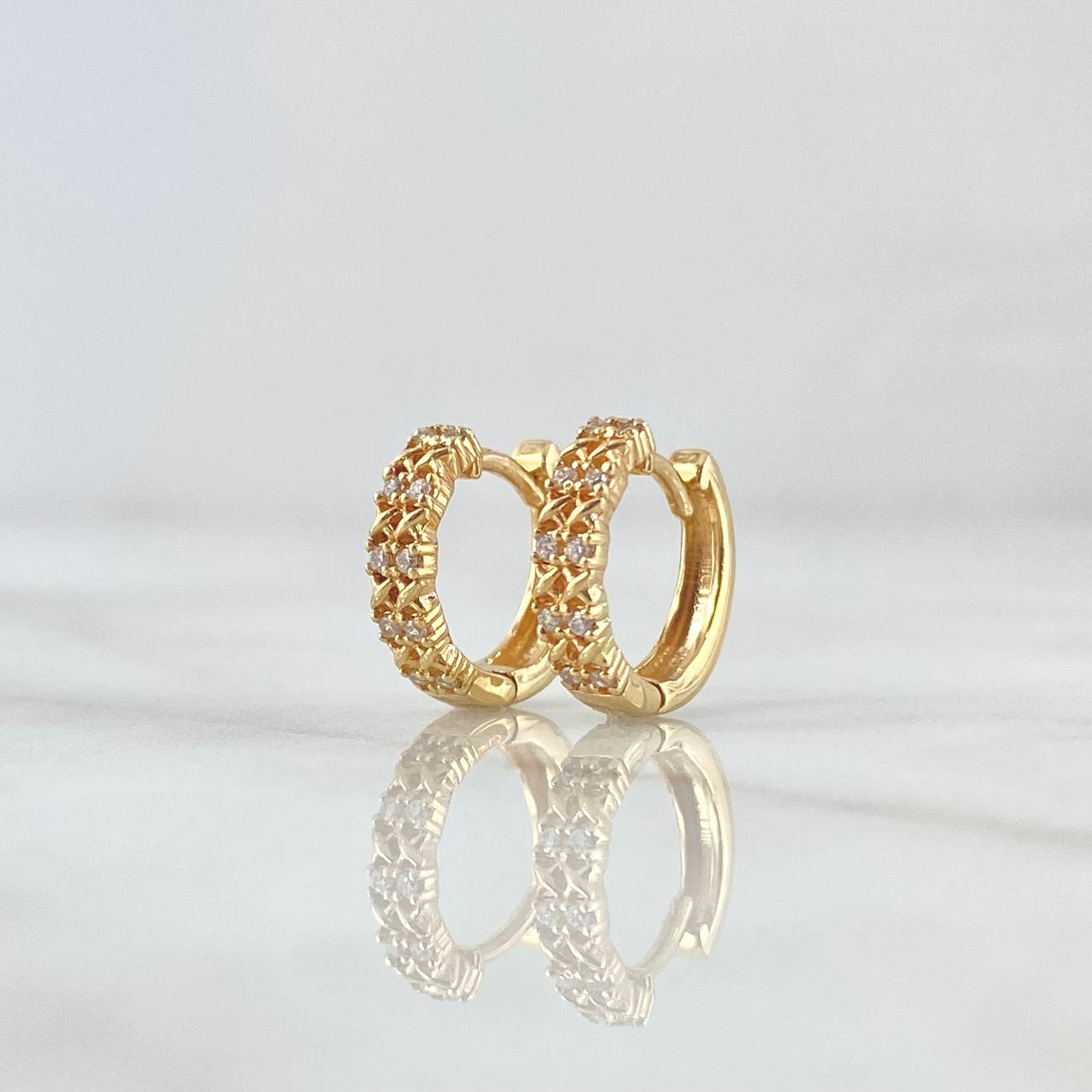 Candongas Octo Exagonales 2.7gr / 1.1cm / Circones Blancos Oro Amarillo 18K
