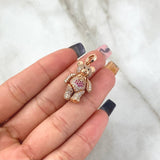 Dije Oso Articulado Corbatin Corazón 5.45gr / 3cm / Circones Blancos Fucsias Ojos Negros Oro Rosa 18K ©