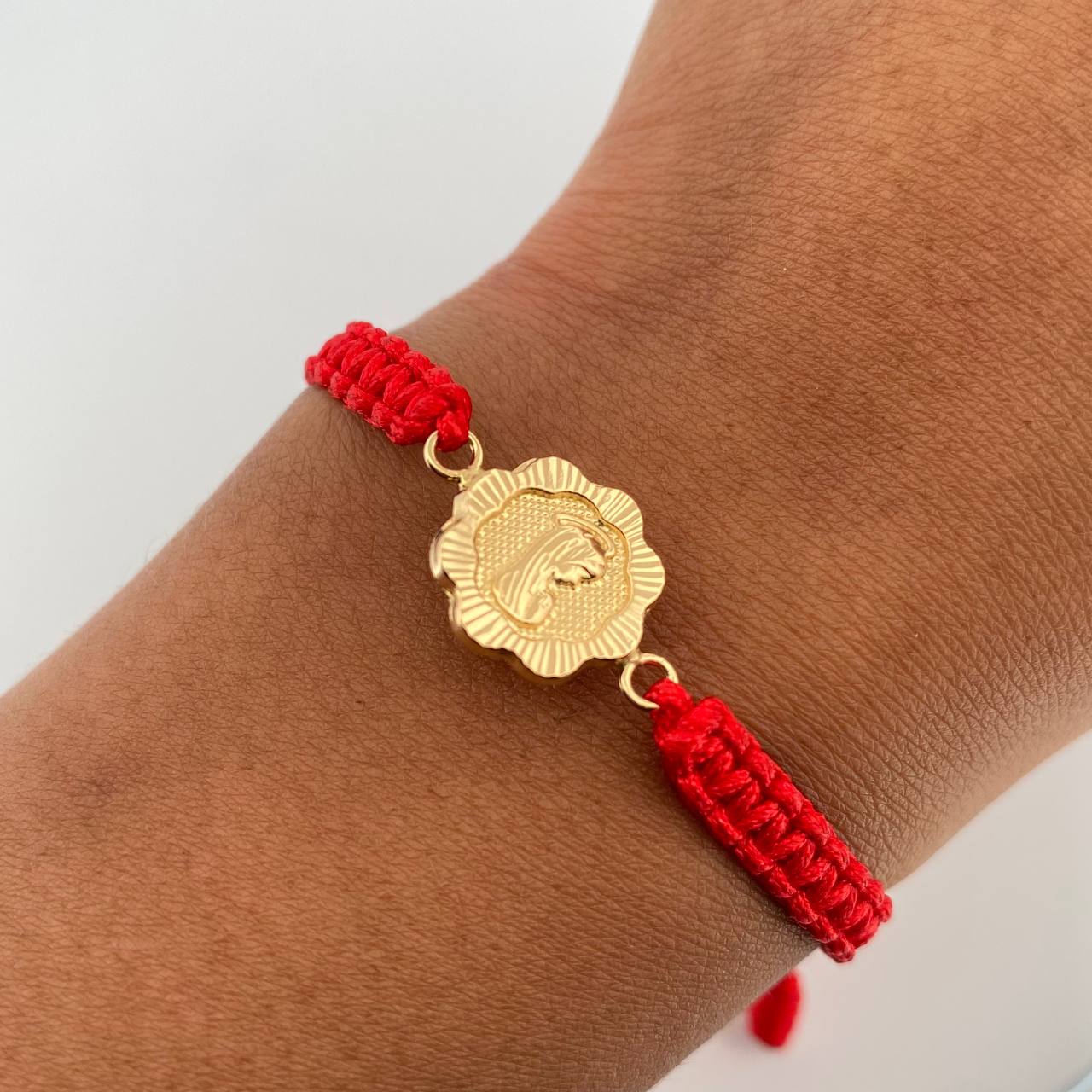 Pulsera Tejida Roja Virgen María Flor 1.1gr / Oro Amarillo 18K &