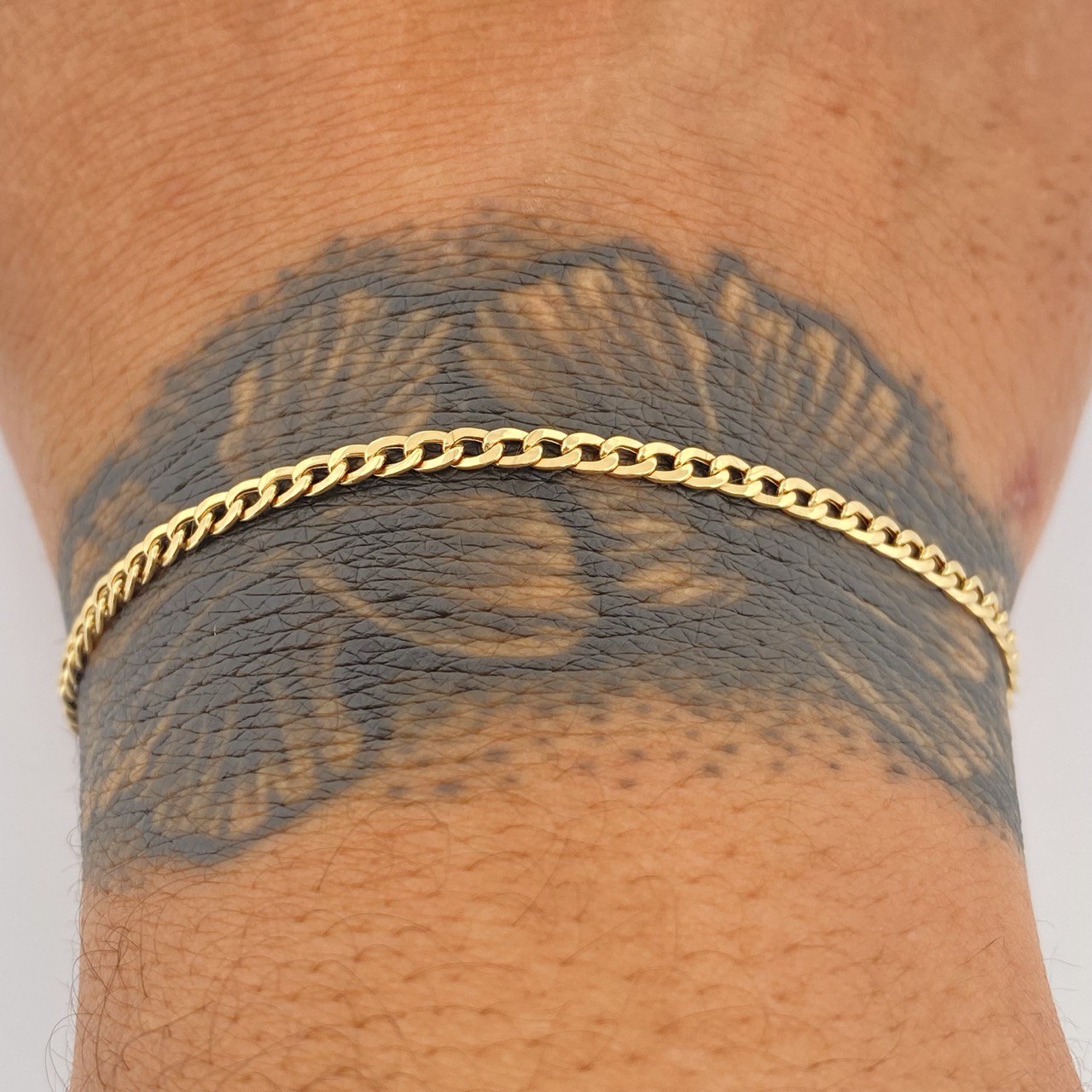 Pulso Cubano 1.05gr / 19cm / Oro Amarillo +1 18K &