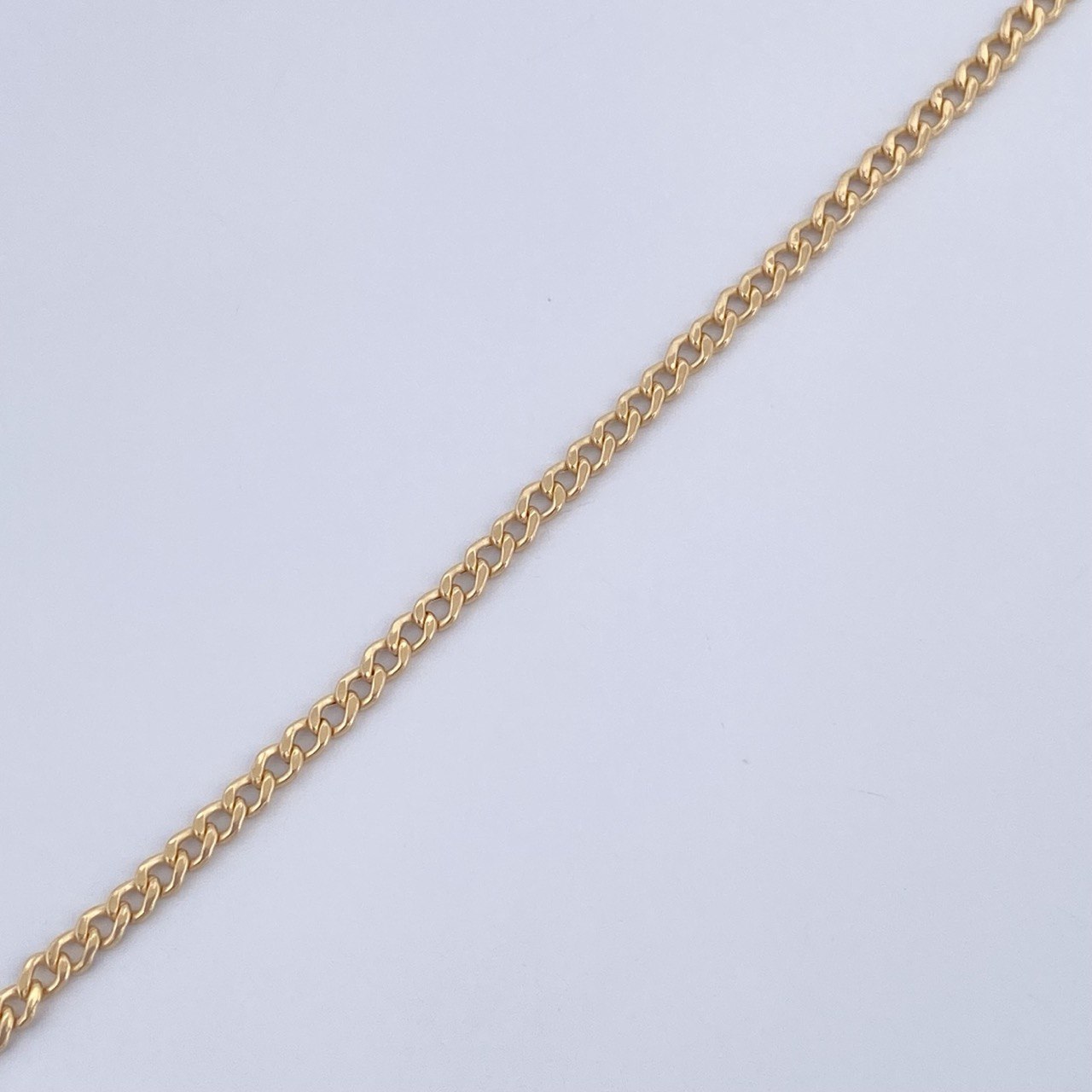 Pulso Cubano 0.8gr / 19.4cm / Oro Amarillo +1 18K &