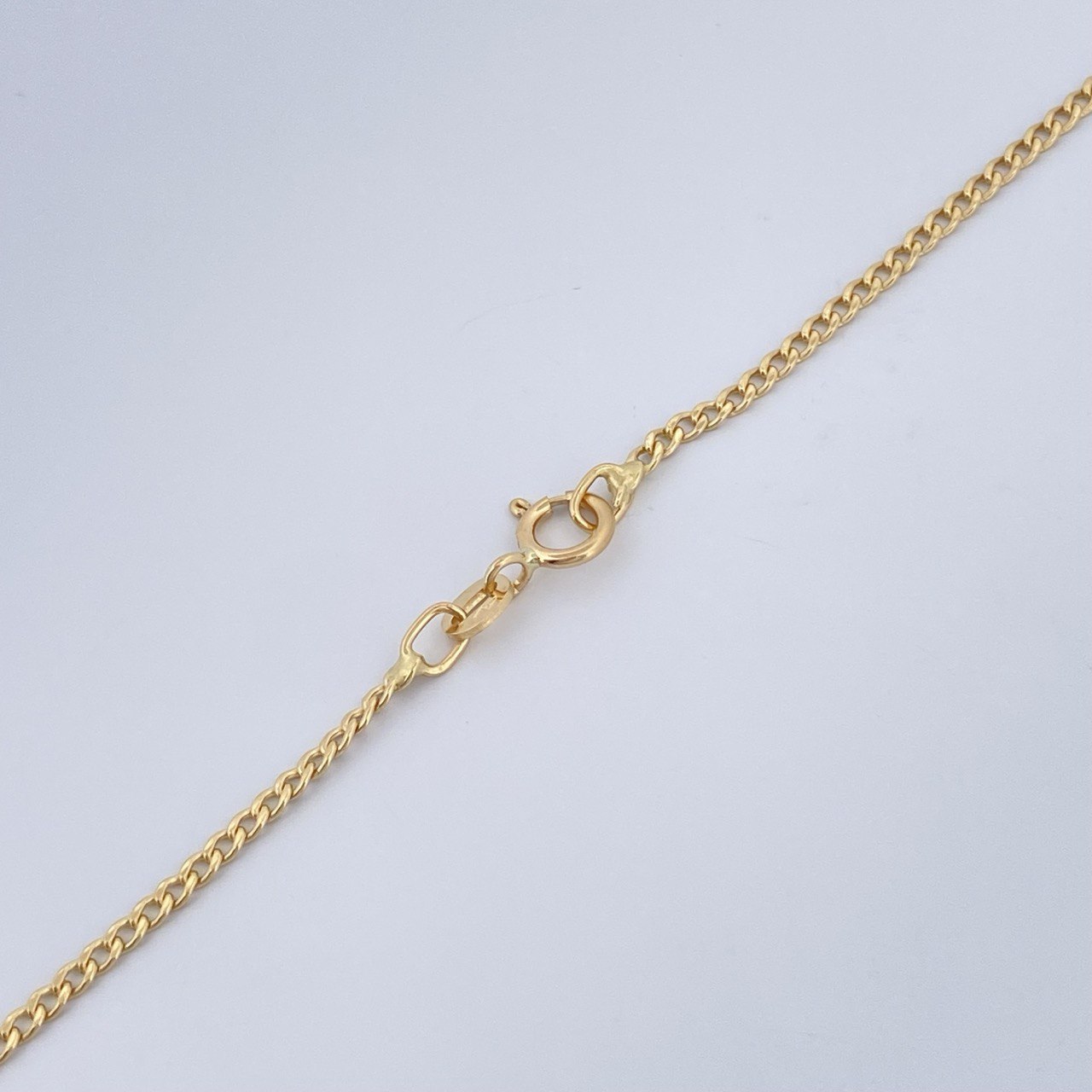 Cadena Cubana 1.35gr / 50cm / Oro Amarillo +1 18K &
