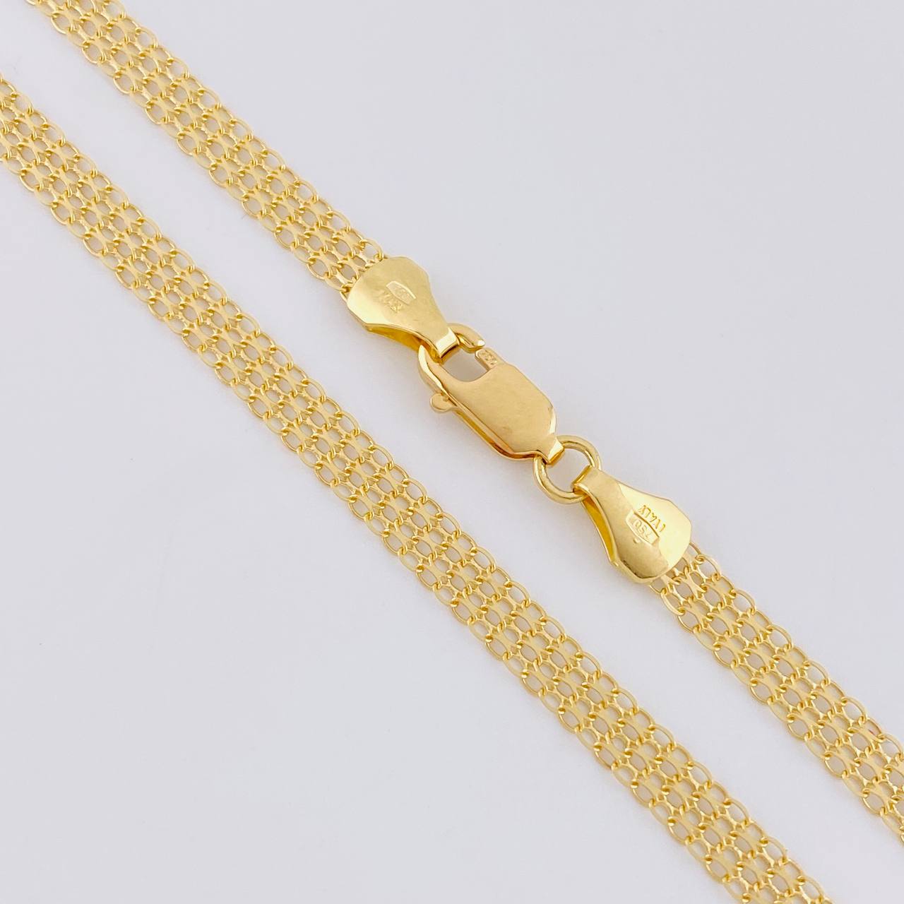 Cadena China 4.6 g / 45.4 cm / 3.7 mm Oro Amarillo 18K