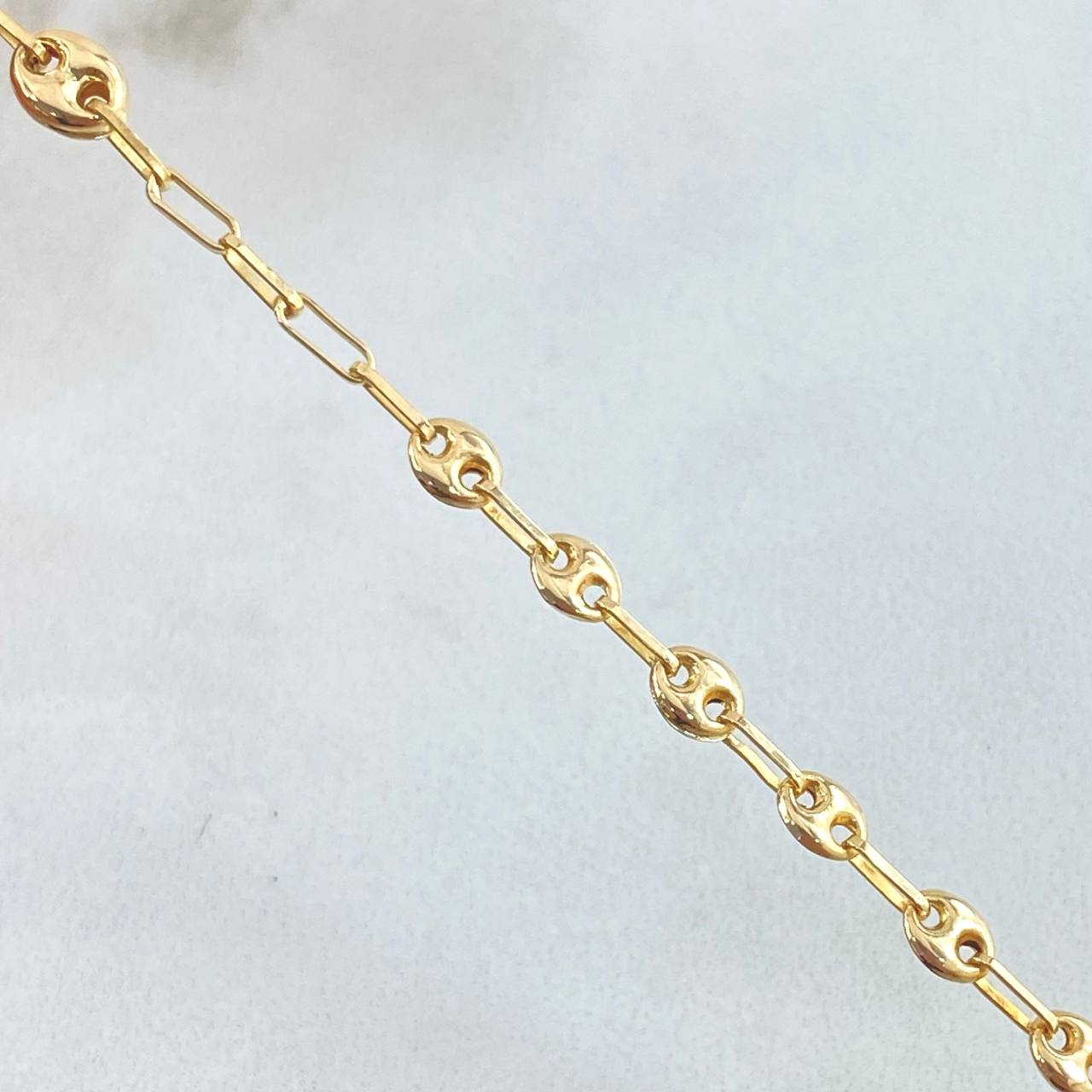 Rosario GC Virgen Milagrosa 6.3gr / 50cm / Oro Amarillo 18K ©