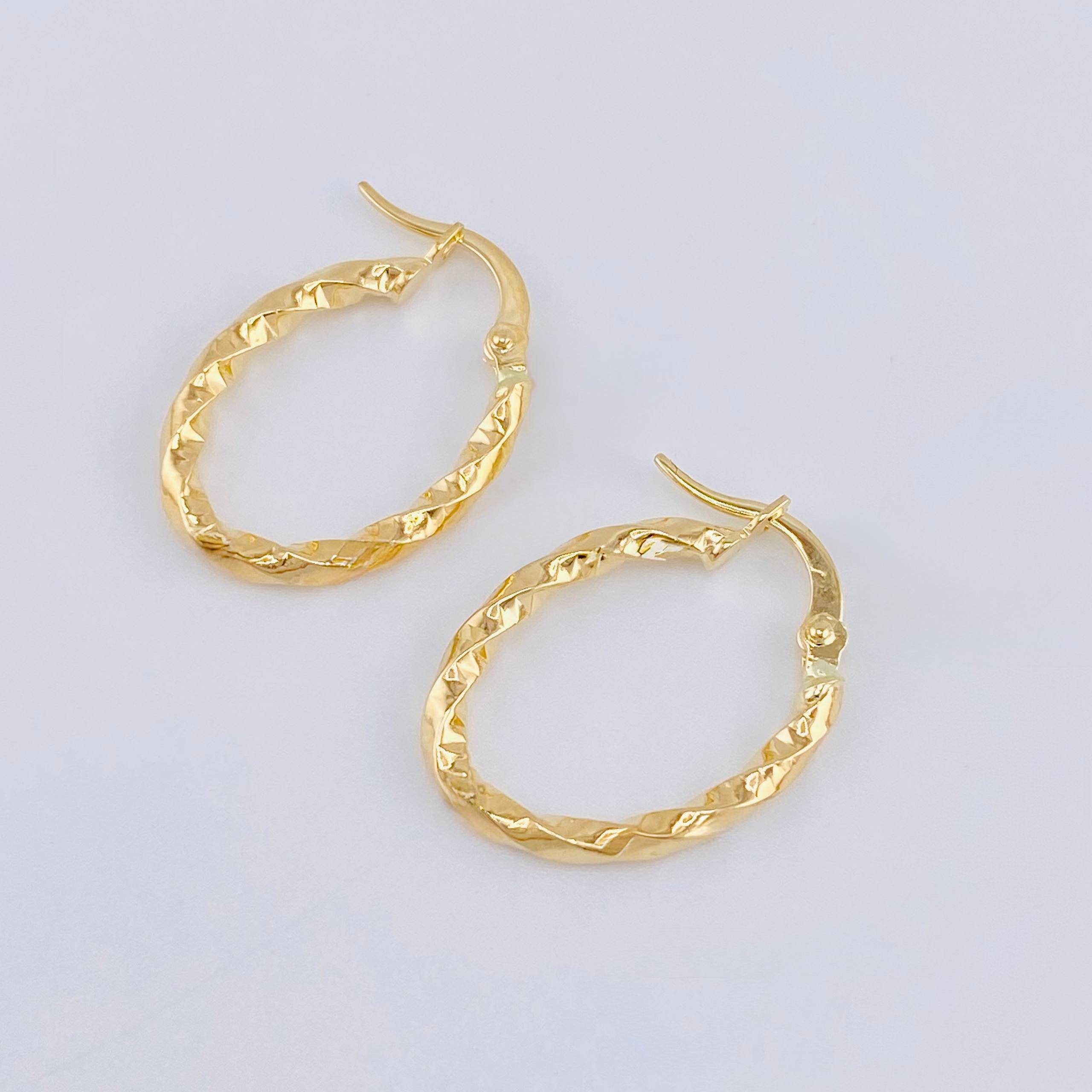 Candongas Dyla 1.3gr / 2.3cm / Oro Amarillo 18K *