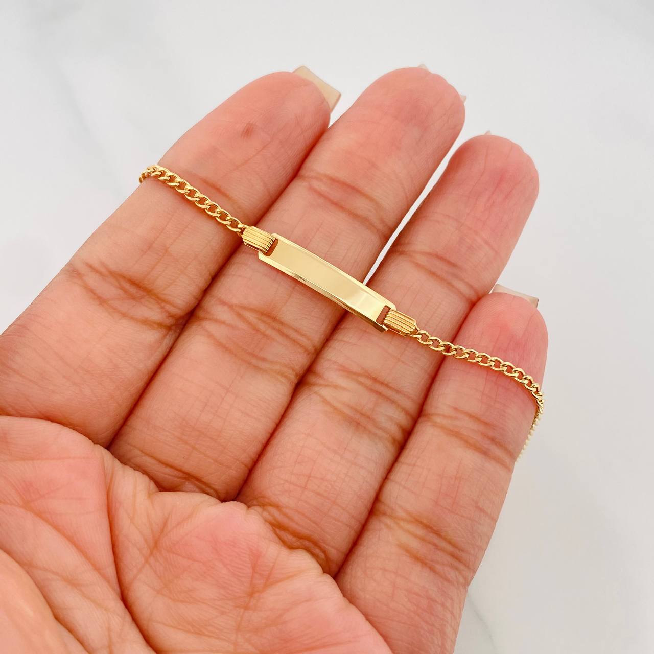 Pulso Placa Rectangular 1.65 g / 16 cm / 22.07 mm Oro Amarillo 18K