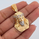 Dije Rostro de Cristo 11.05gr / 4cm / Circones Azules Blancos Dos Oros Amarillo Blanco 18K $