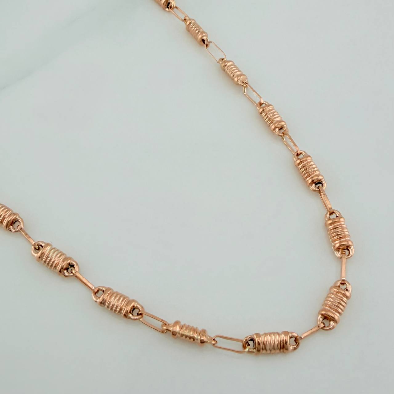 Cadena Rustica Barril 8.2gr / 60.4cm / 1.45mm Oro Rosa 18K $