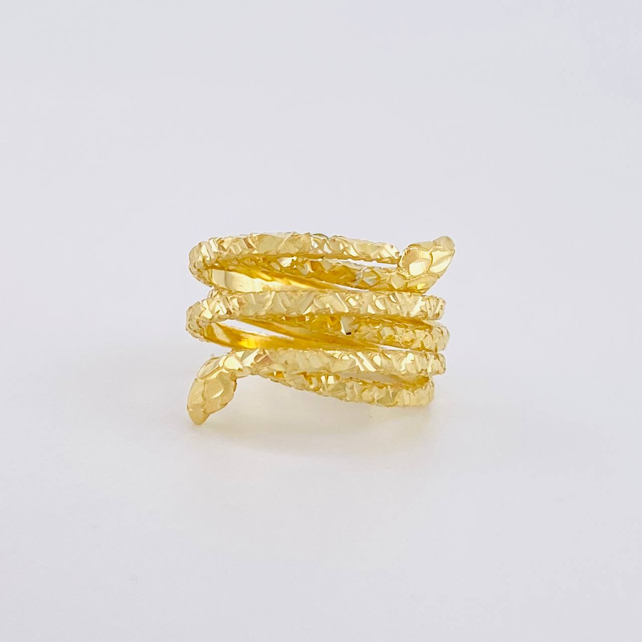 Anillo Serpiente Espiral 4.65g / T9 Oro Amarillo 18K