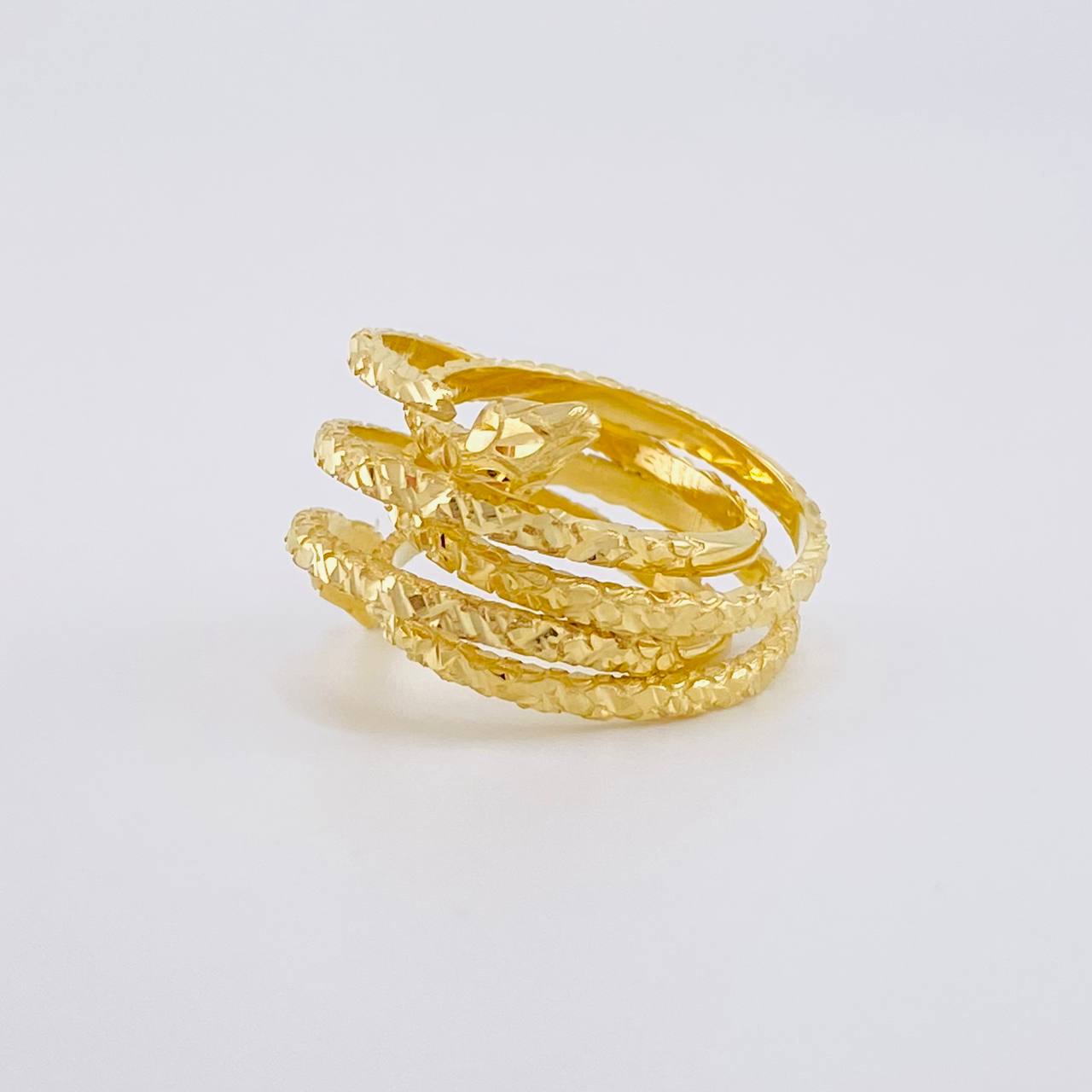 Anillo Serpiente Espiral 4.6g / T8 1/2 Oro Amarillo 18K