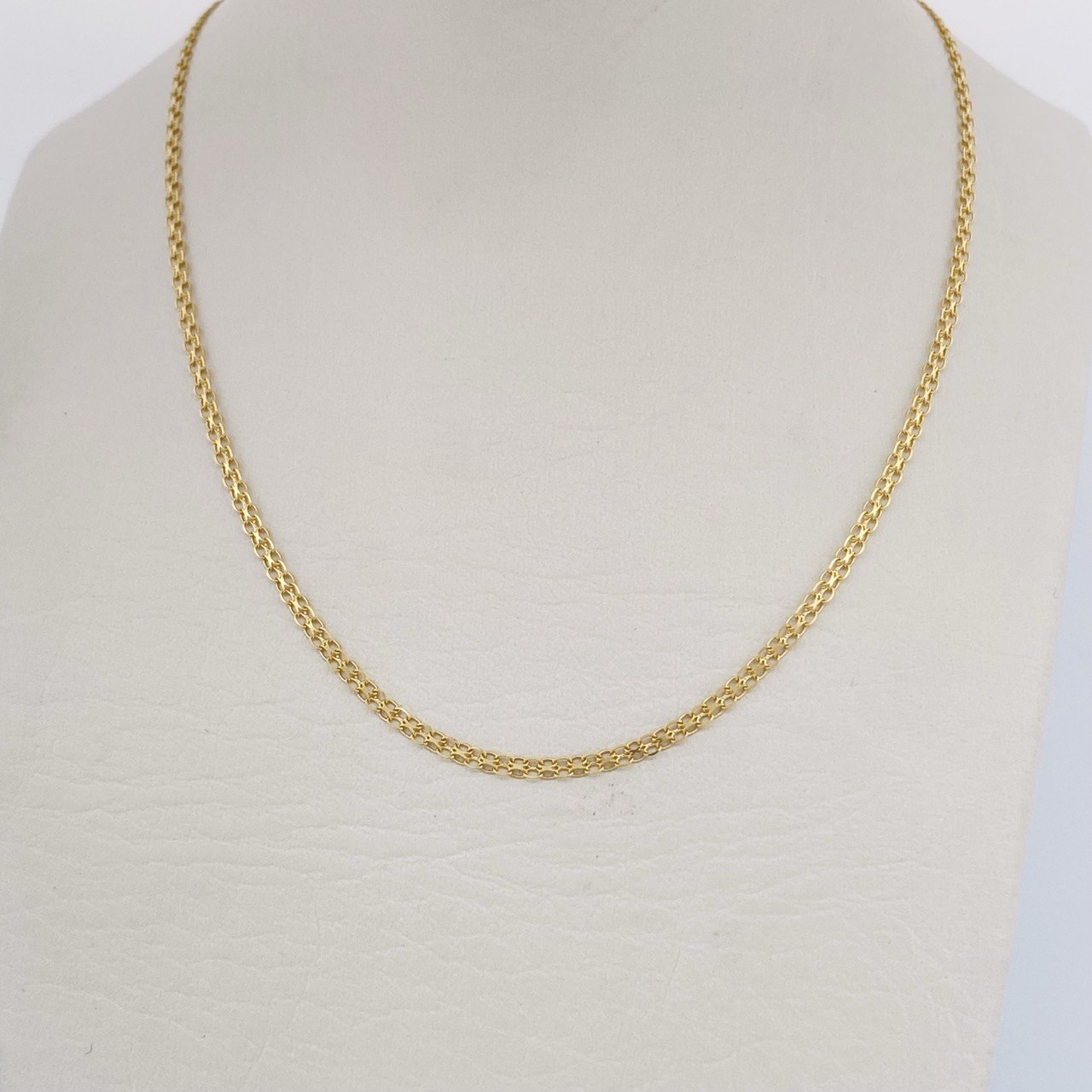 Cadena China 2.6gr / 60.3cm / Oro Amarillo +1 18K &