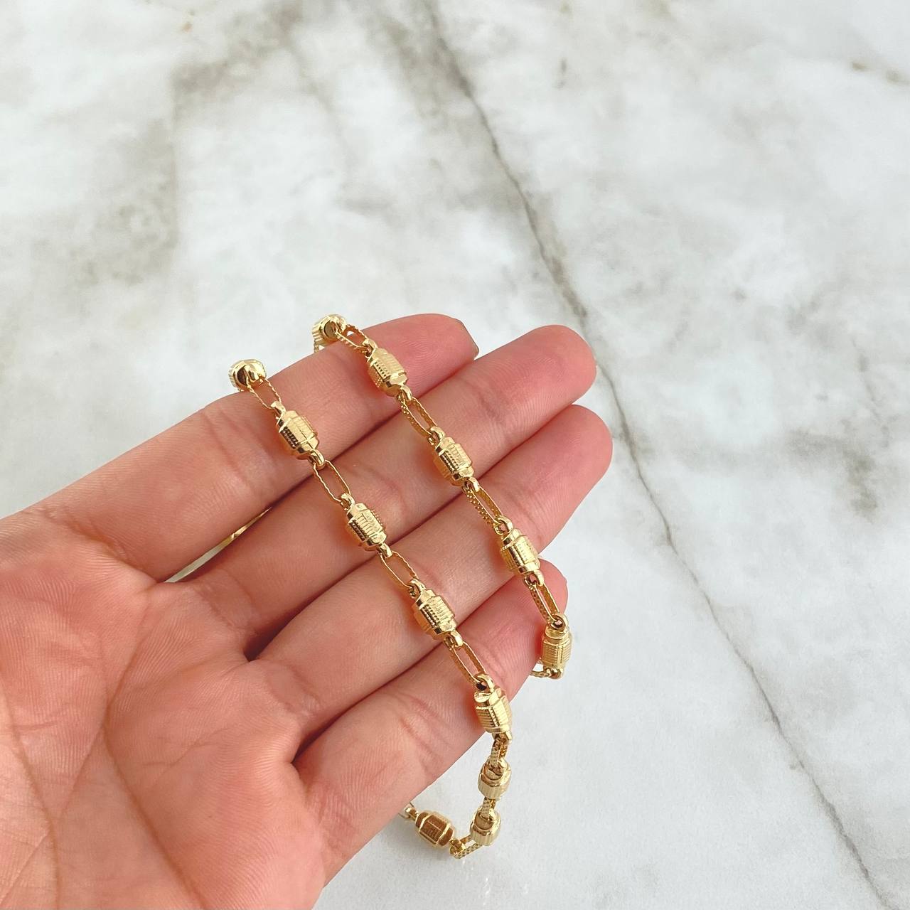 Cadena Rustica Barril Rayado 12.1gr / 60cm / 4.4mm Diamantada Oro Amarillo 18K