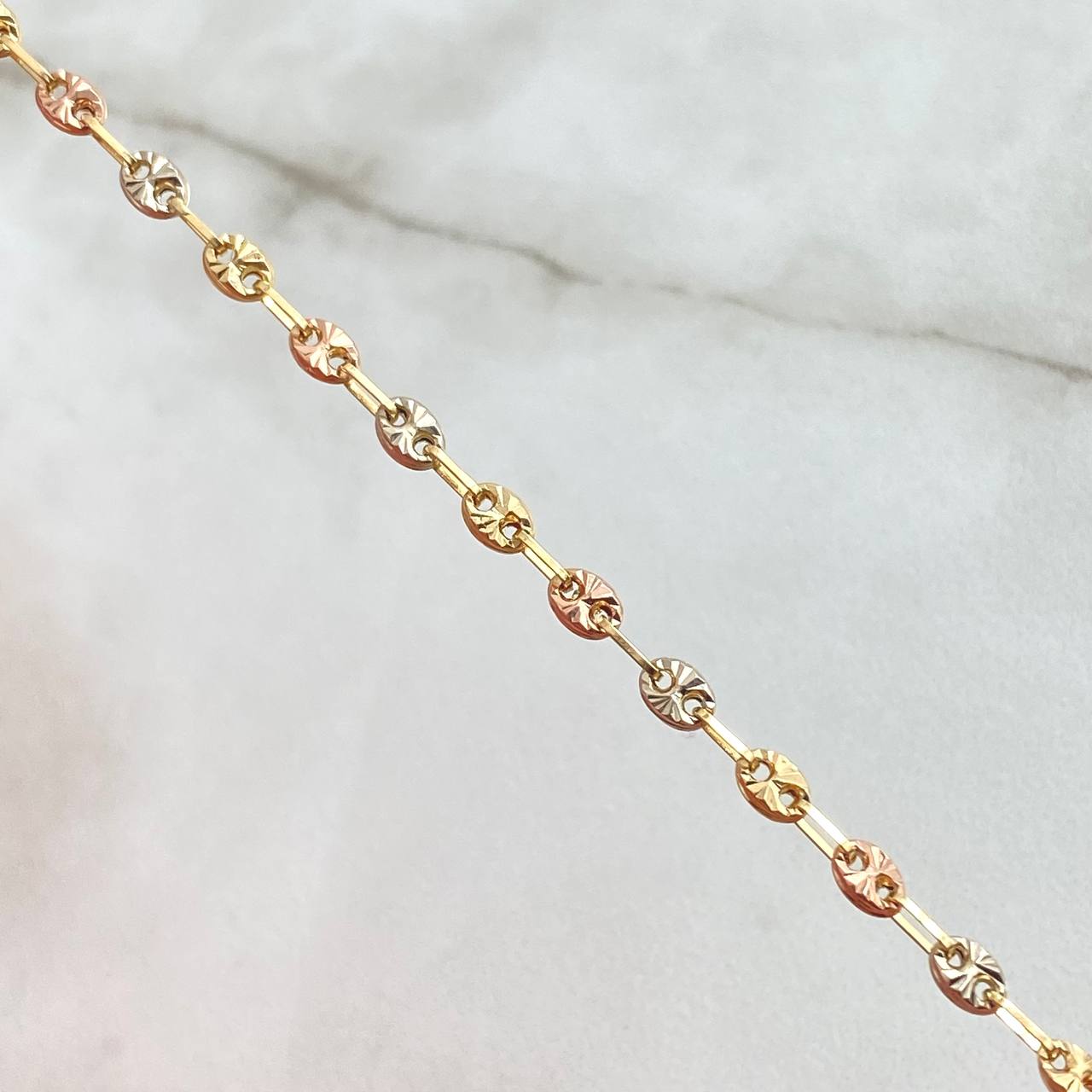 Cadena GC 7.15gr / 60cm / 3.1mm Diamantada Tres Oros 18K