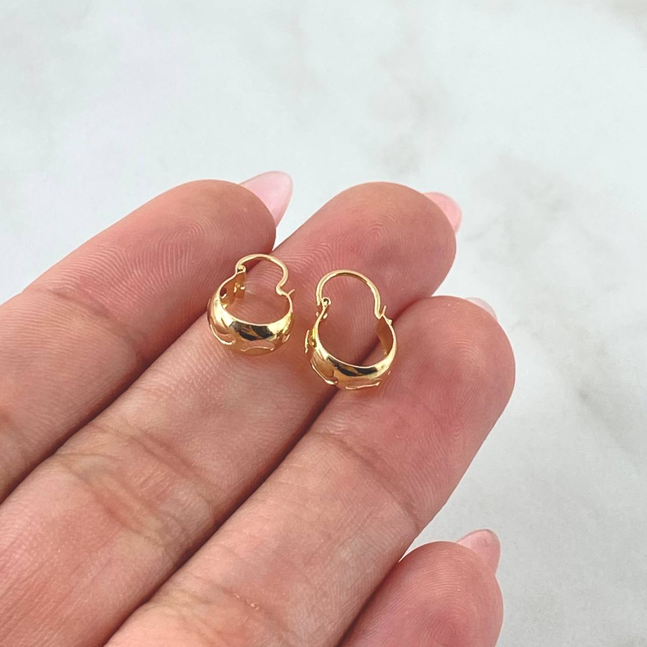 Candongas Ash Lunas 0.55gr / 1.3cm / Lisas Oro Amarillo 18K