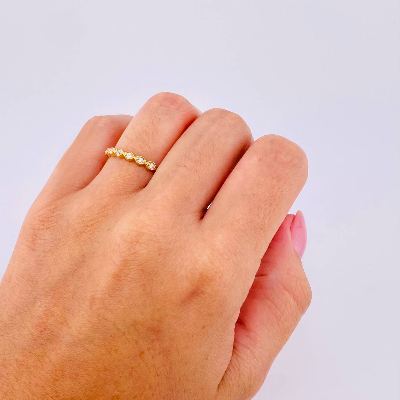 Anillo Linea De Ojos 1.1gr / T6 3/4 / Oro Amarillo 18K *