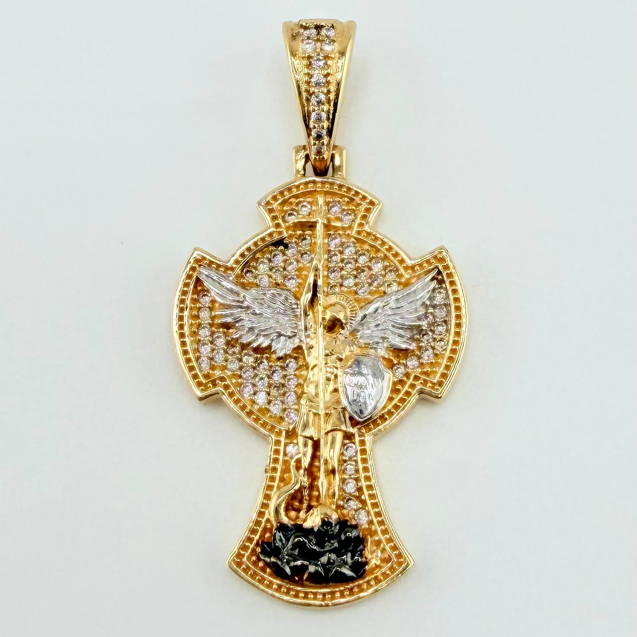 Dije San Miguel Arcangel 8.85gr / 4.1cm / Dos Oros Amarillo Blanco 18K