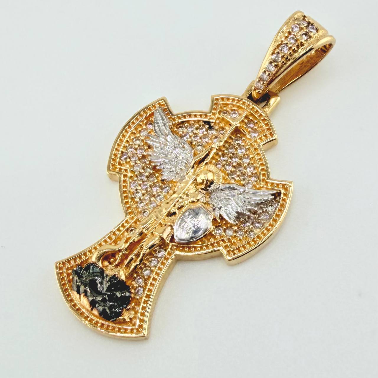 Dije San Miguel Arcangel 8.85gr / 4.1cm / Dos Oros Amarillo Blanco 18K