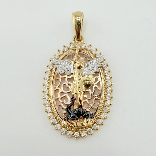 Dije Marco San Miguel Arcangel 4.3gr / 3.3cm / Tres Oros 18K