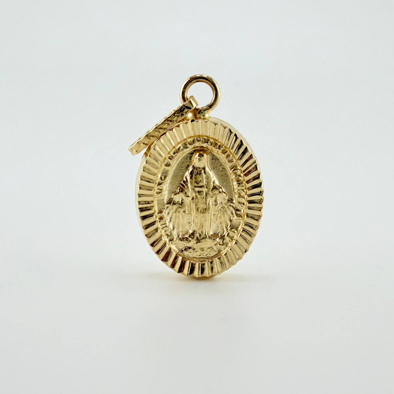 Dije Virgen Milagrosa 0.85gr / 2.2cm / Oro Amarillo 18K