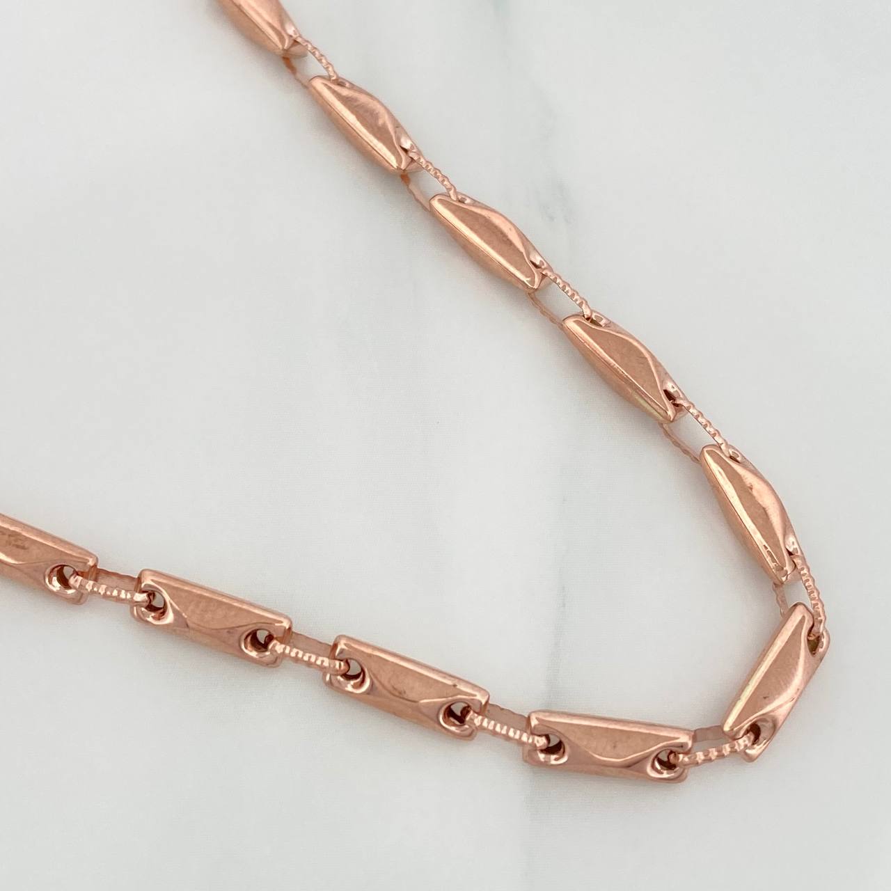 Cadena Rustica Rombos 15.25gr / 71.7cm / 3.5mm Oro Rosa 18K &