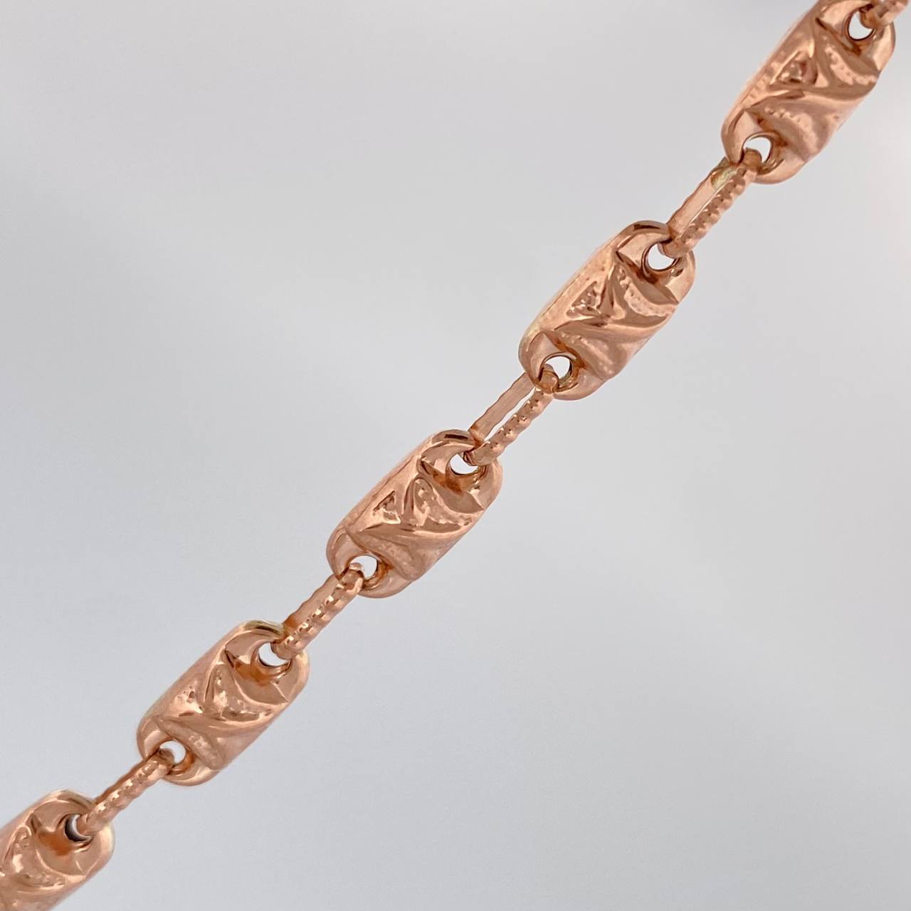 Cadena Rustica X 14.3gr / 61cm / 4.1mm Oro Rosa 18K