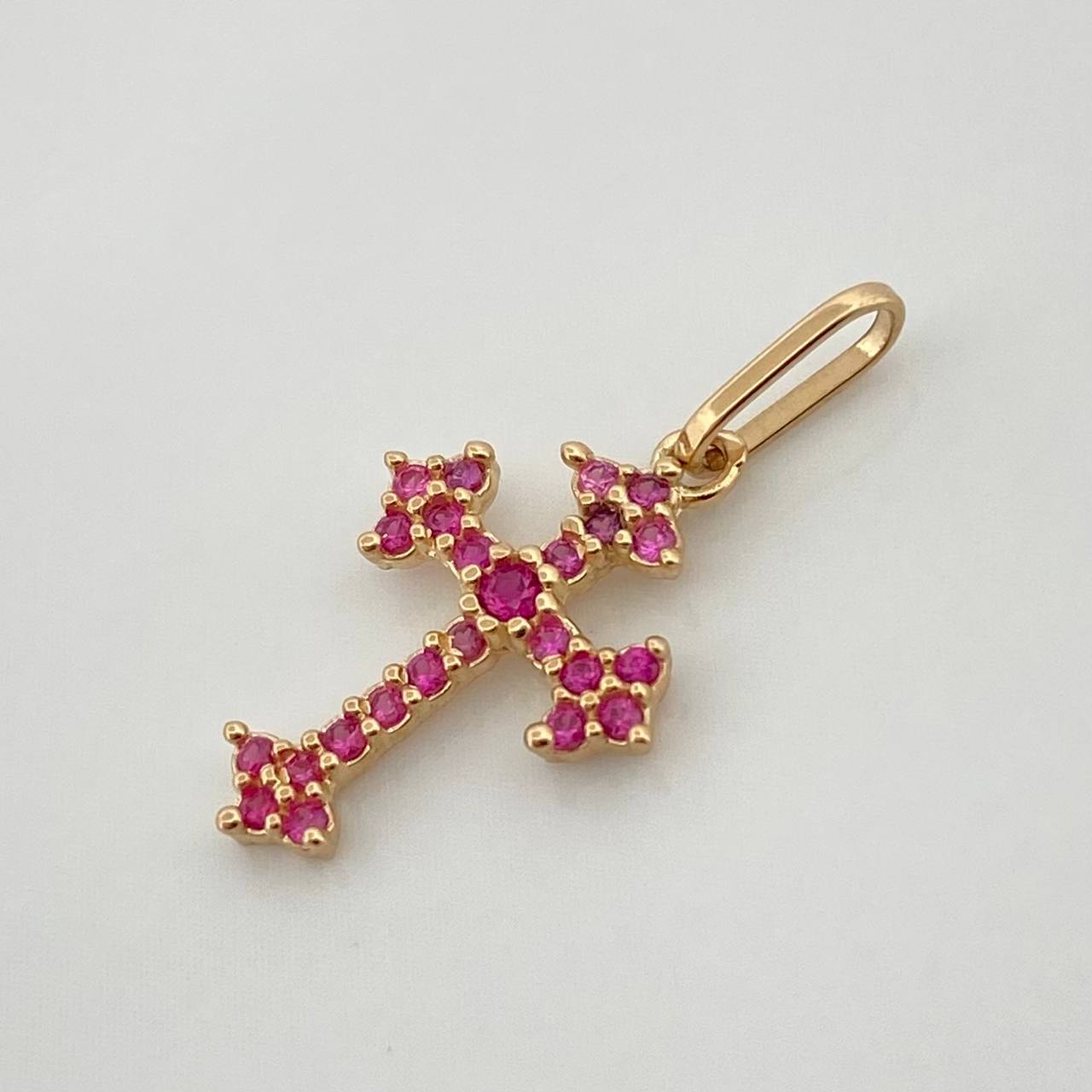 Dije Cruz Gotica 0.6gr / 2cm / Oro Amarillo 18K %