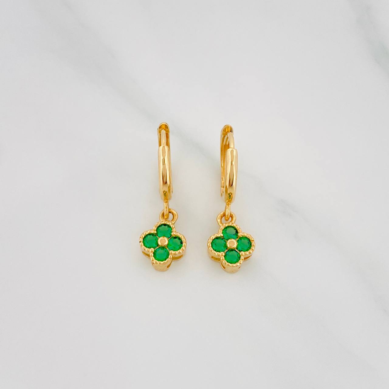 Candongas Trebol 3.35 g / 2 cm Oro Amarillo 18K
