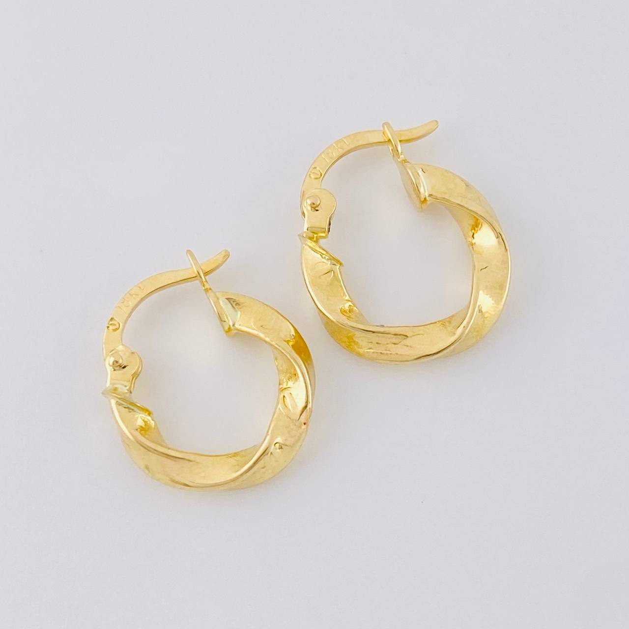 Candongas Clau 1.25 g / 2.5 cm Oro Amarillo 18K